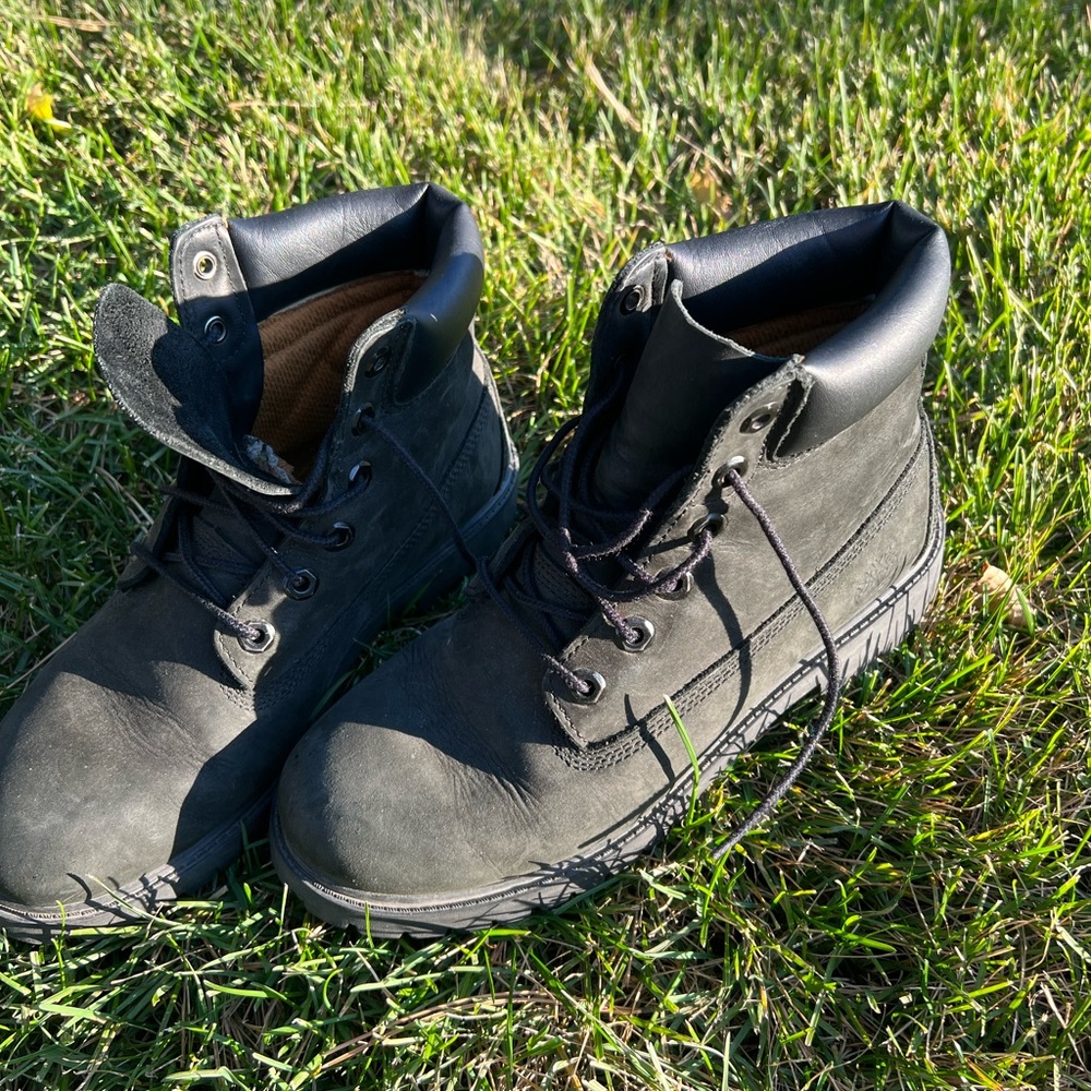 Black Timberland Boots